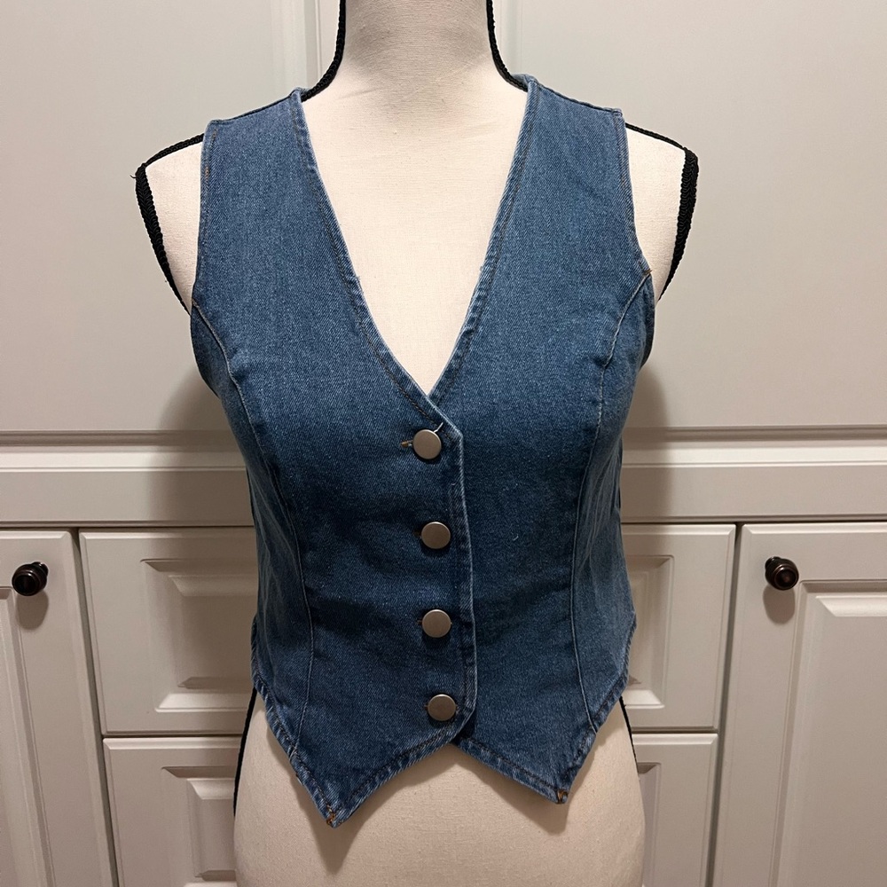 NWT Flying Tomato | Free Market Island daydreams Denim vest - Picture 2 of 9